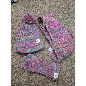 Senpuki baby girl hat , gloves & scarve size 2 to 8 years